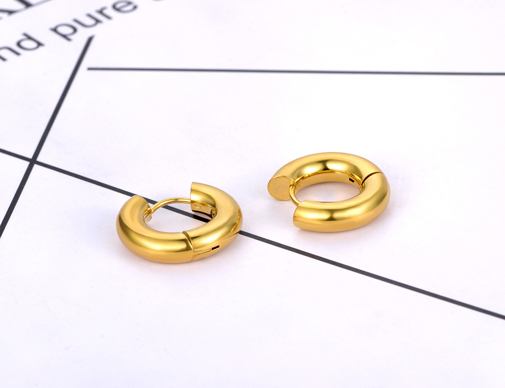 Lokaer Orecchini Huggie in acc - Wrap Ring Gold recensione e prezzo