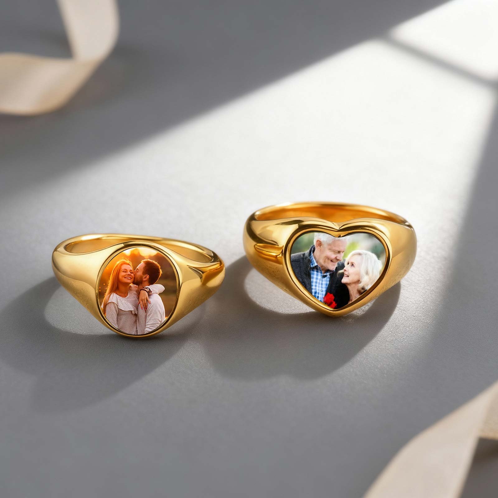 Anello con sigillo con foto pe - Women Accessories Logo recensione e prezzo