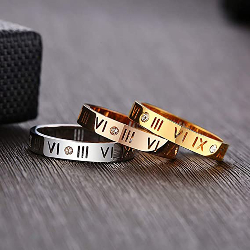 Anello con numeri romani vuoti - Wrap Ring Gold recensione e prezzo